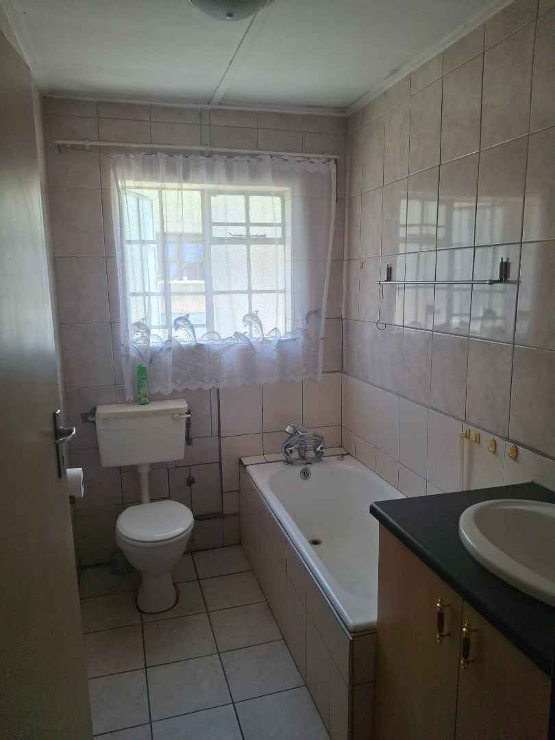 4 Bedroom Property for Sale in Balvenie Western Cape